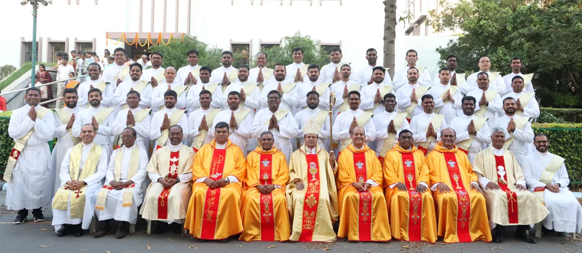 You are currently viewing `Hearts that Love, Hands that Serve’ Jesuit Theology Students Ordained Deacons in Delhi